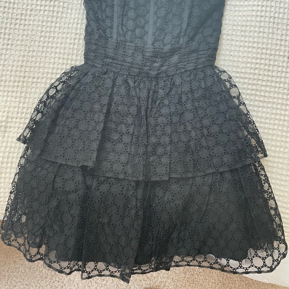 BETSEY JOHNSON SIZE 4 Dress - Picture 7 of 7